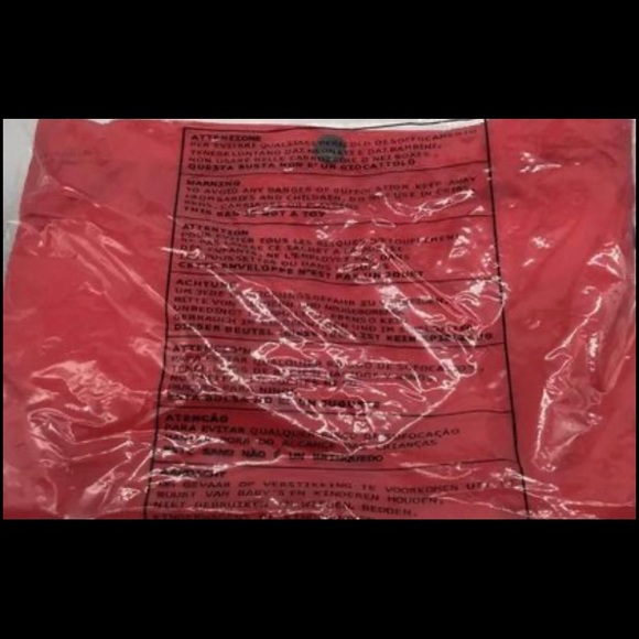 NWT North Face Supreme Shoulder Bag - Picture 3 of 4